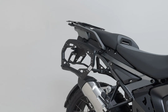 PRO SIDE CARRIER ΓΙΑ BMW R 1300 GS ABS '24–'26 | SW-MOTECH-KFT.07.976.30000/B