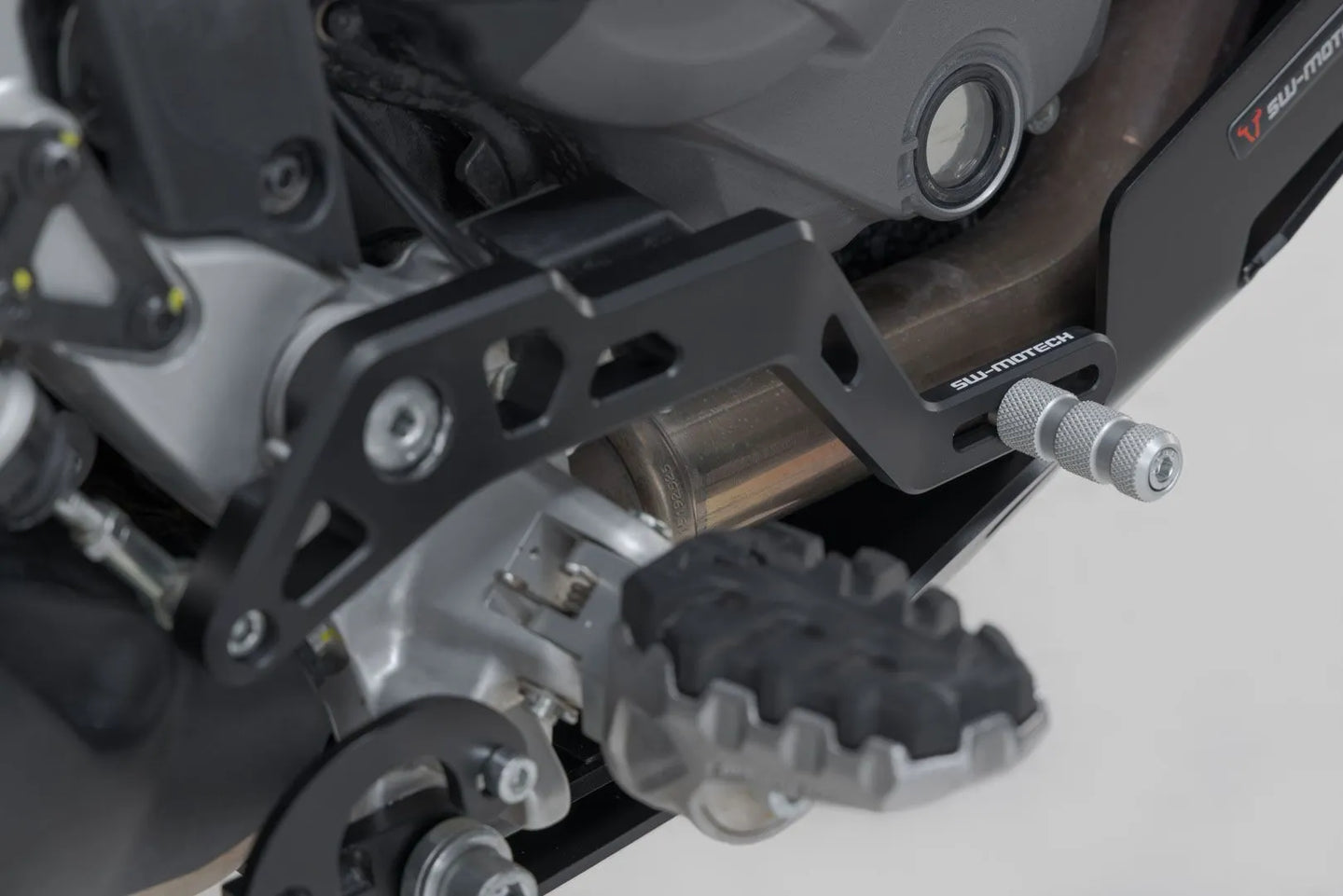 BRAKE PEDAL DESERT X ΓΙΑ DUCATI DESERT X 950 ABS '22–'24 | SW-MOTECH-FBL.22.995.10000