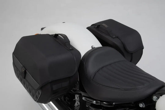 LH SIDE BAG SYS LEGEND ΓΙΑ Harley Davidson FLSL 1750 ABS '18–'21 | SW-MOTECH-BC.HTA.18.682.20100