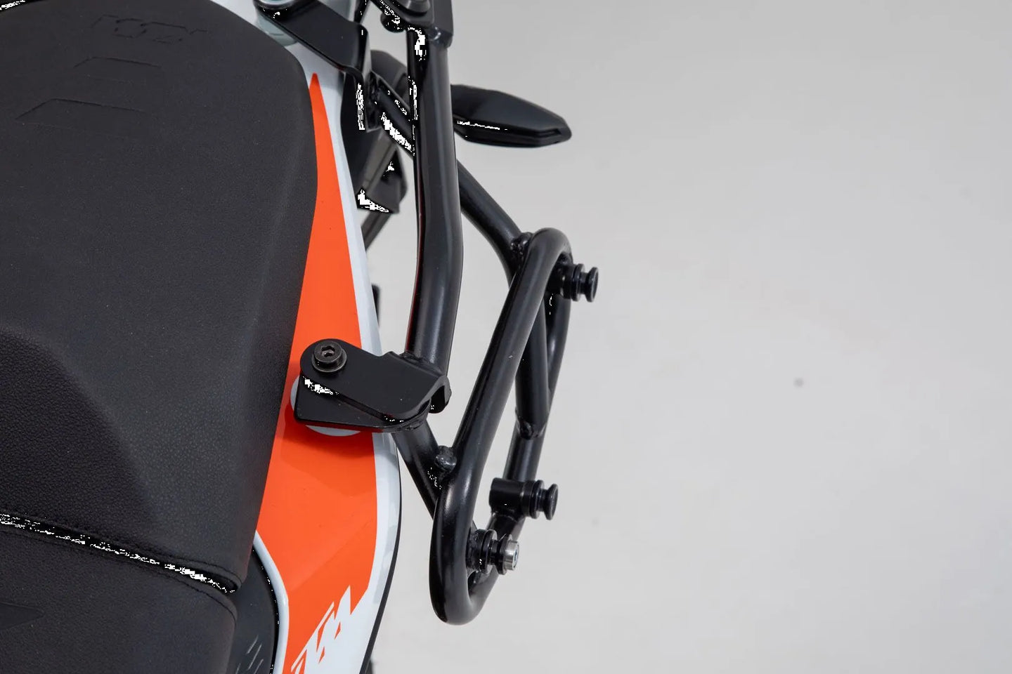 SLC SIDE CARRIER L | SW-MOTECH-HTA.04.958.10000